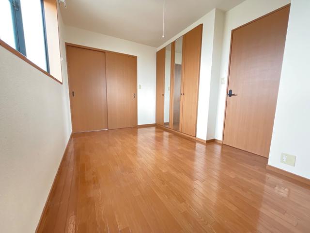 プリムヴェール 洋室