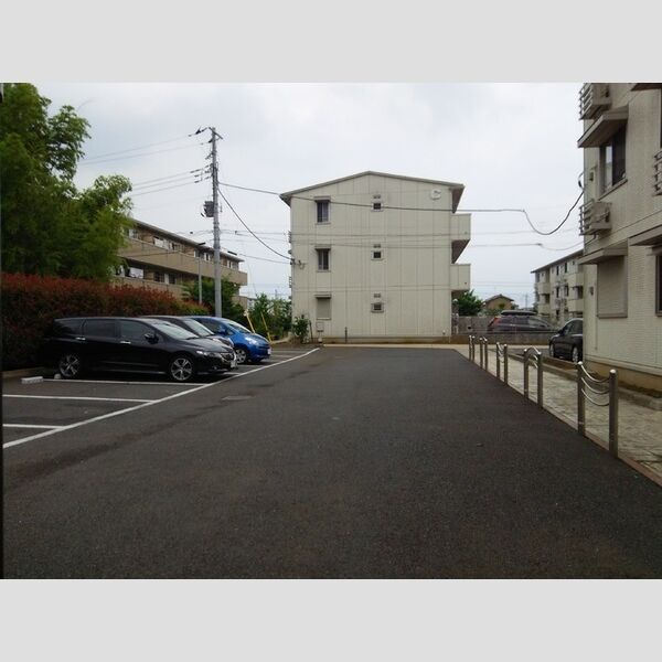 リビングタウン稲毛の杜　A 駐車場