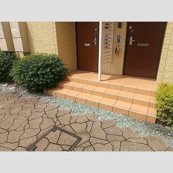 オネット光が丘　B エントランス