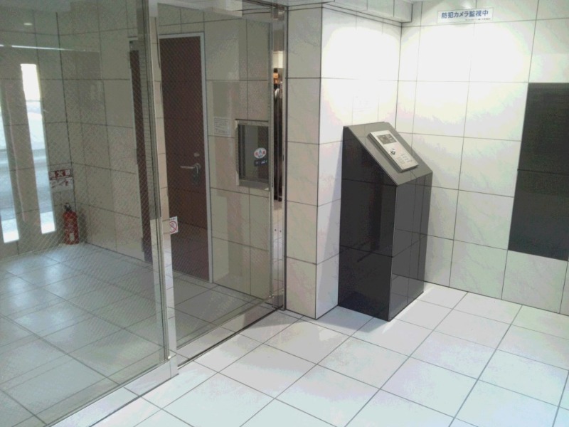 プレシャスガーデン鵜の木4階 エントランス