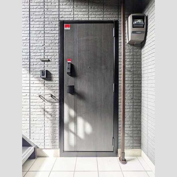 シャンティ 玄関