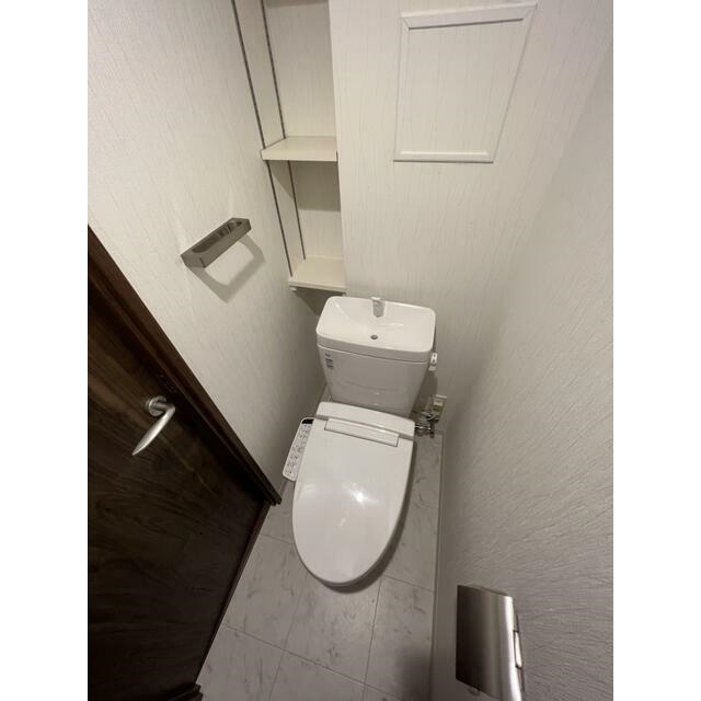 エクセレントアフィー横浜橋2階 トイレ