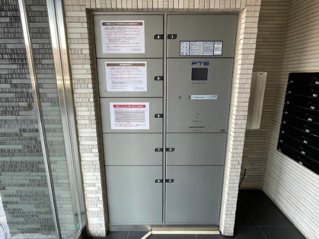 メイクスデザイン横浜蒔田4階 宅配ボックス