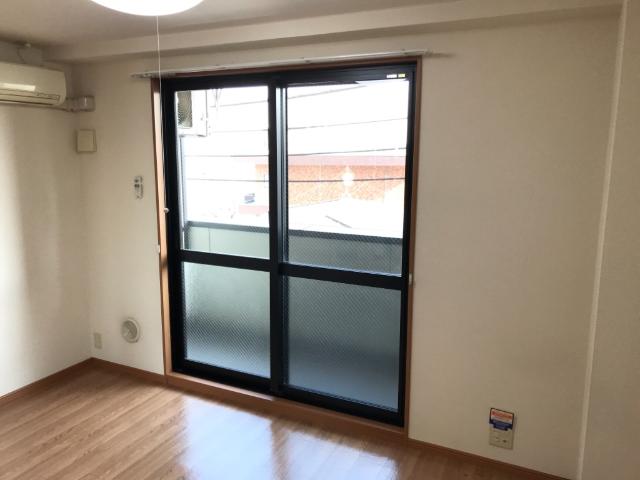 ロイヤルヒルズ宮崎台 室内