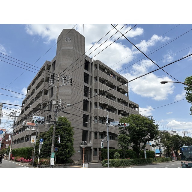 ディフロイデェ4階 外観