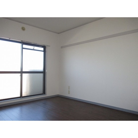 クレール１８0303号室 リビング