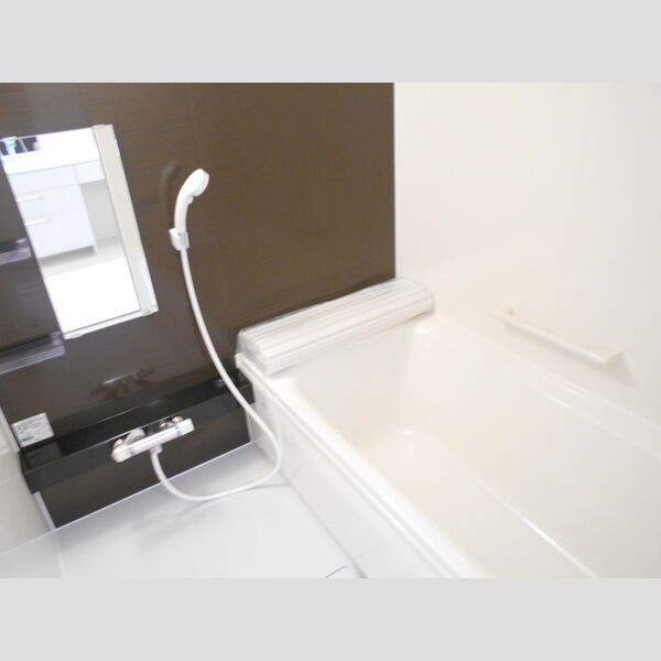 レセーナ203号室 浴室