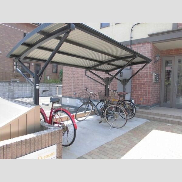 コンフォート北葛西 駐輪場