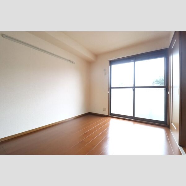 プレミール102号室 洋室6帖