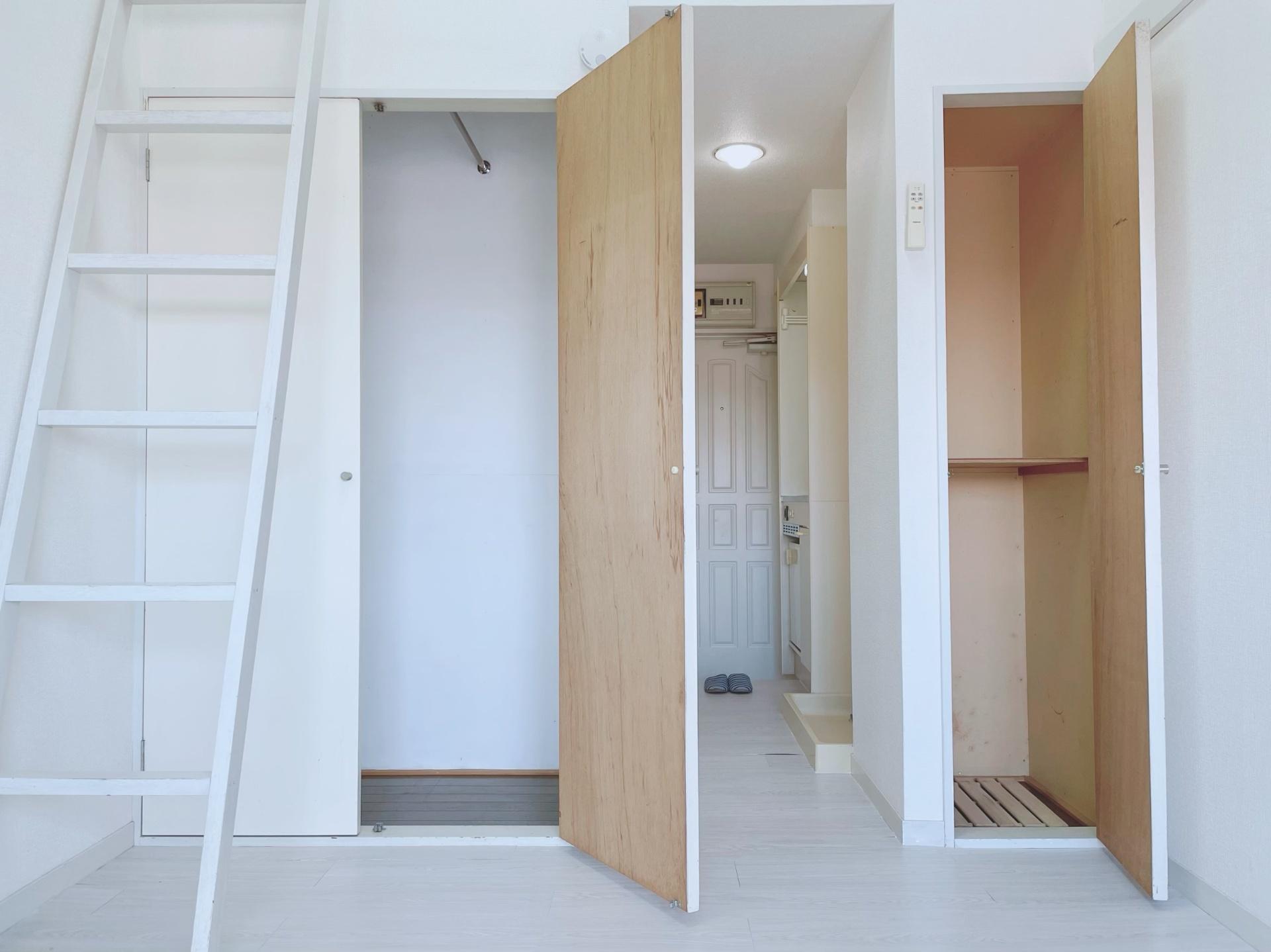 パレス井土ヶ谷 2つの収納があるので、荷物が多い方でも安心です。