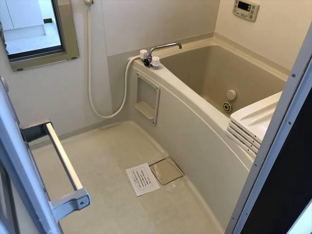 小田原市南町４丁目戸建1階 お風呂