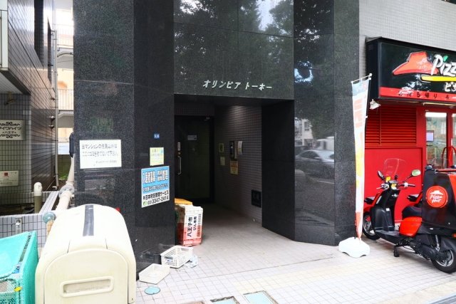 オリンピアトーホー8階 エントランス