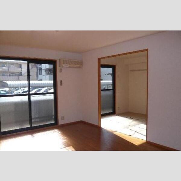 ミルフィーユ　参番館 居室全景