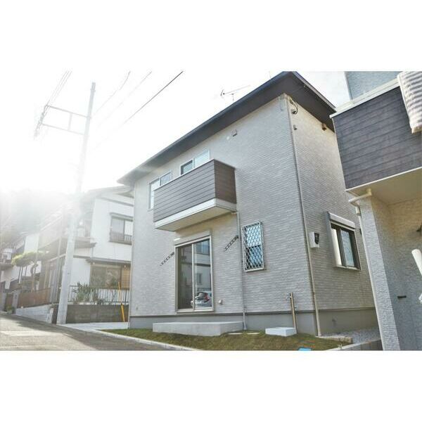 厚木市林3丁目戸建 外観