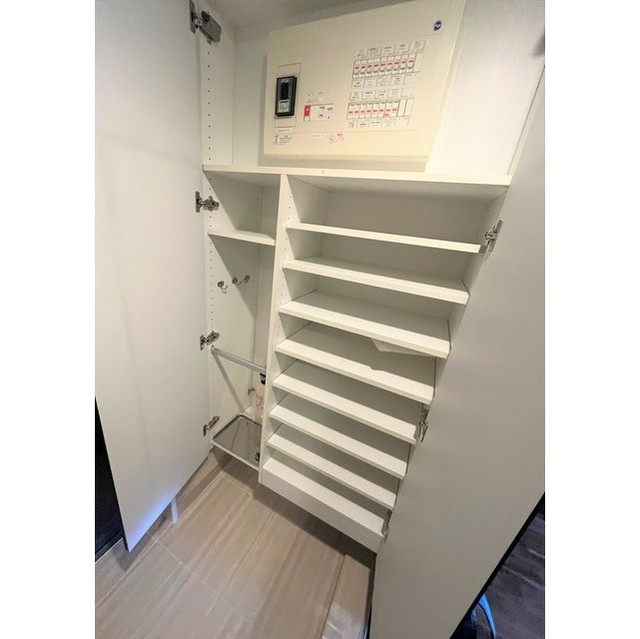 クレヴィア原宿1104号室 同建物別部屋の参考画像