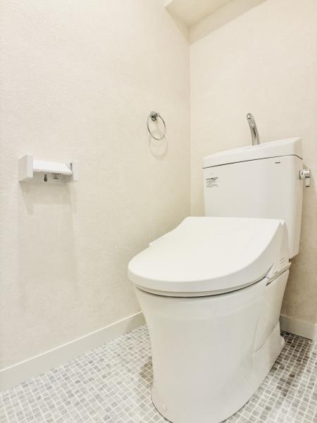 シャルム・Ｋ・カーサ4階 トイレ