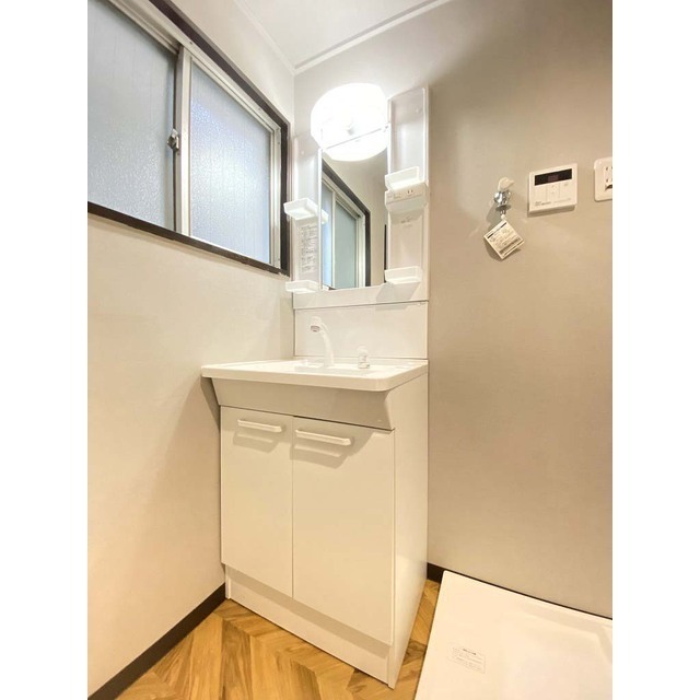 関根ビル 便利なシャンプードレッサー