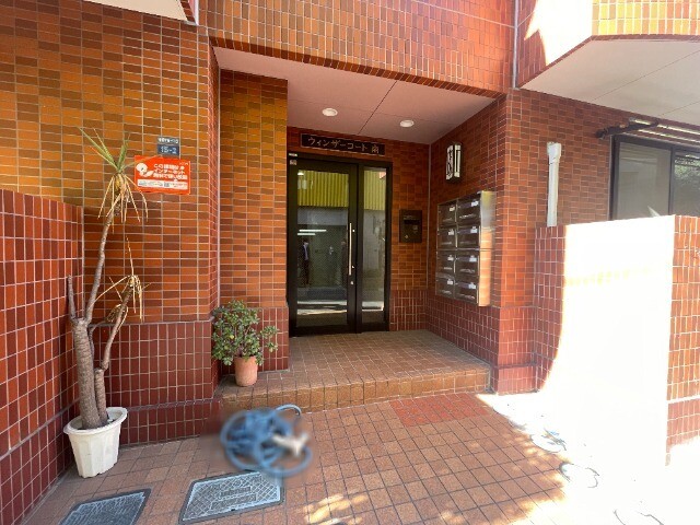 ウィンザーコート南 エントランス