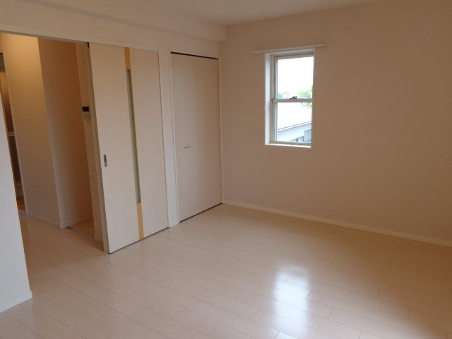 グランエスポワール 洋室