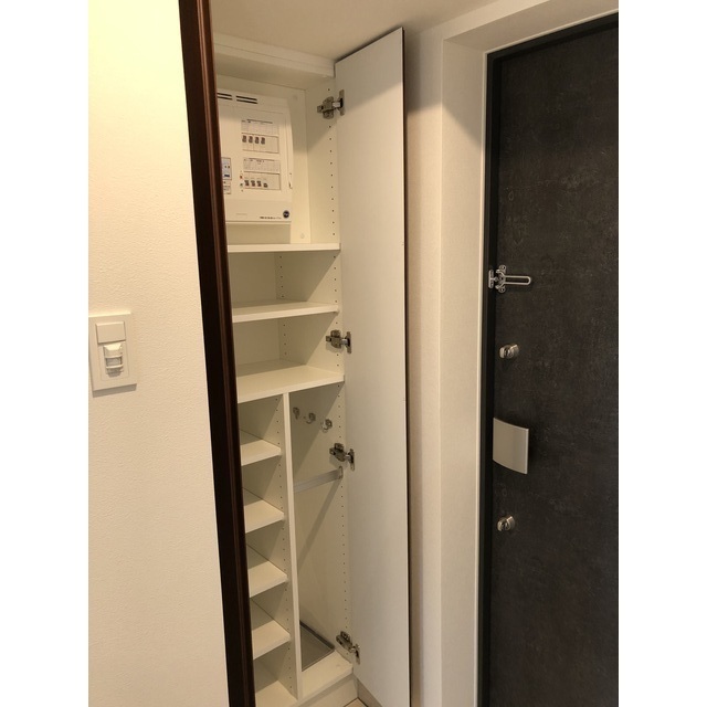 GENOVIA京成立石Ⅱ skygarden801号室 玄関