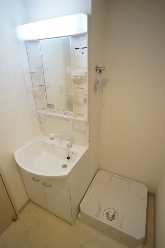 THE PALMS大島2階 洗面