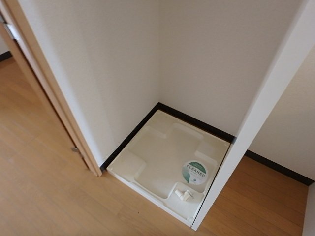 プレール・ドゥーク神田404号室 同建物別部屋の参考画像