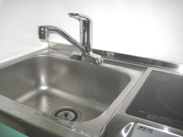 スウィートホーム前野町101号室 蛇口は片手で操作