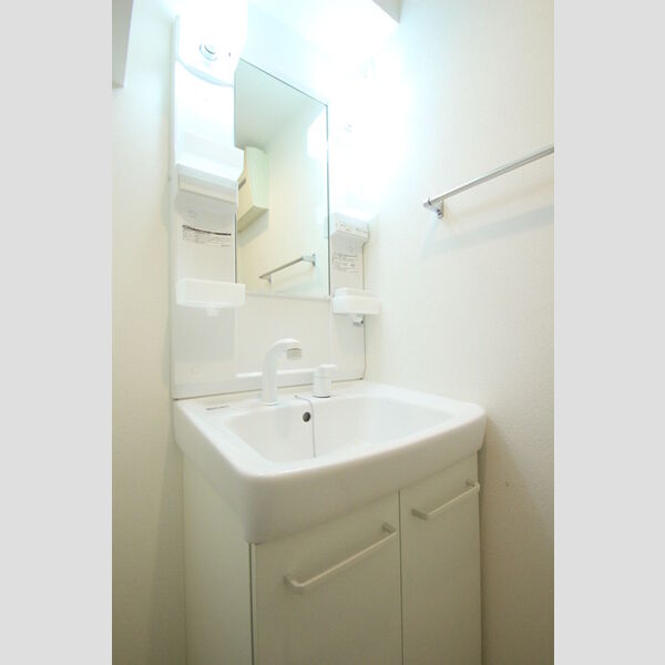 レジデンス大森401号室 洗面