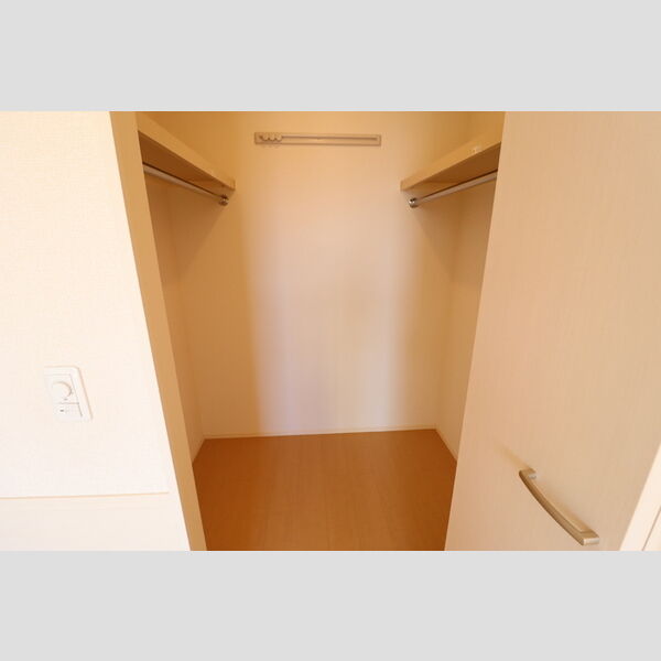 フォンティーヌⅡ ウォークインクローゼット