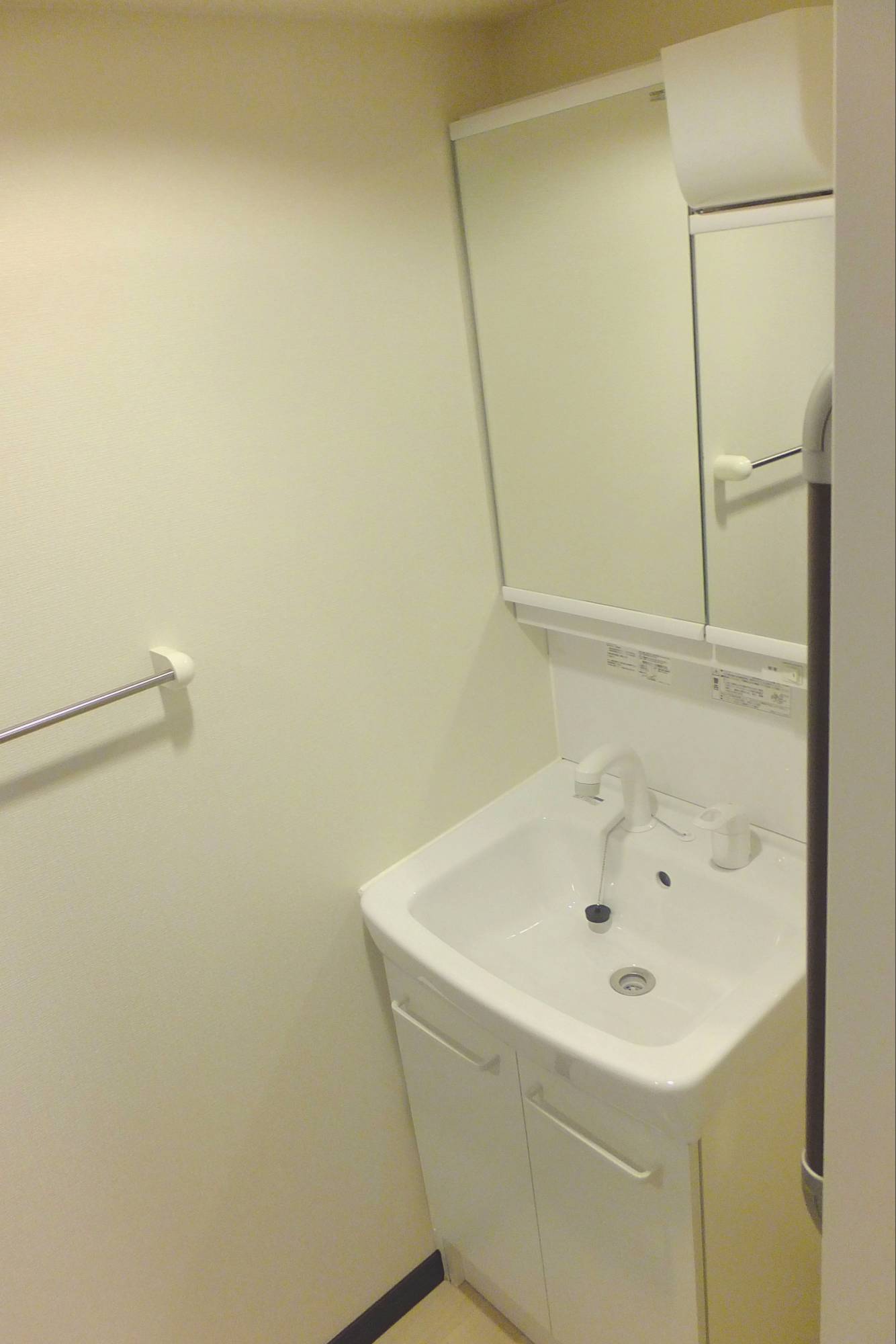 レオネクストエクレール 独立洗面台