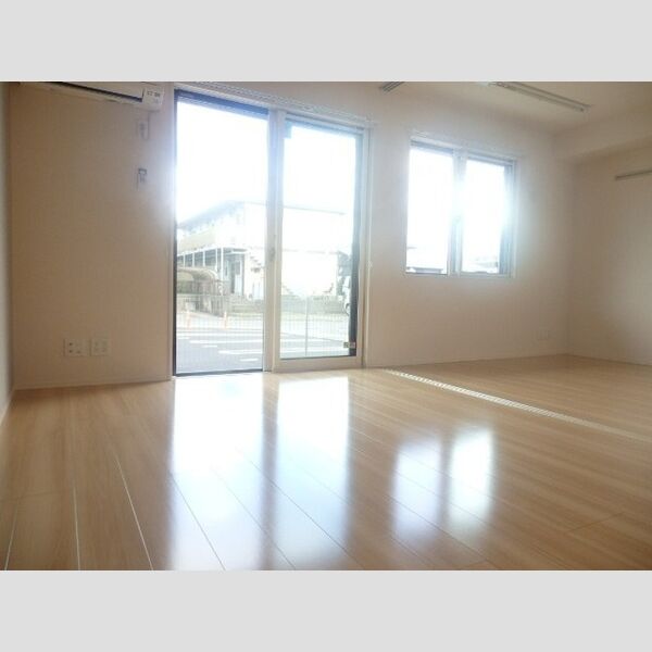 グランディール 室内