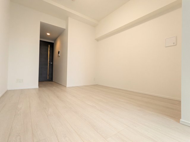 レグゼ王子神谷301号室 リビング