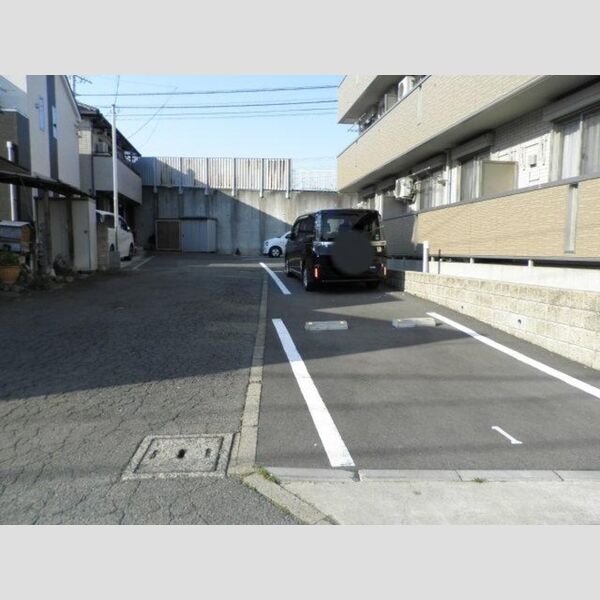 TD西ノ前 駐車場
