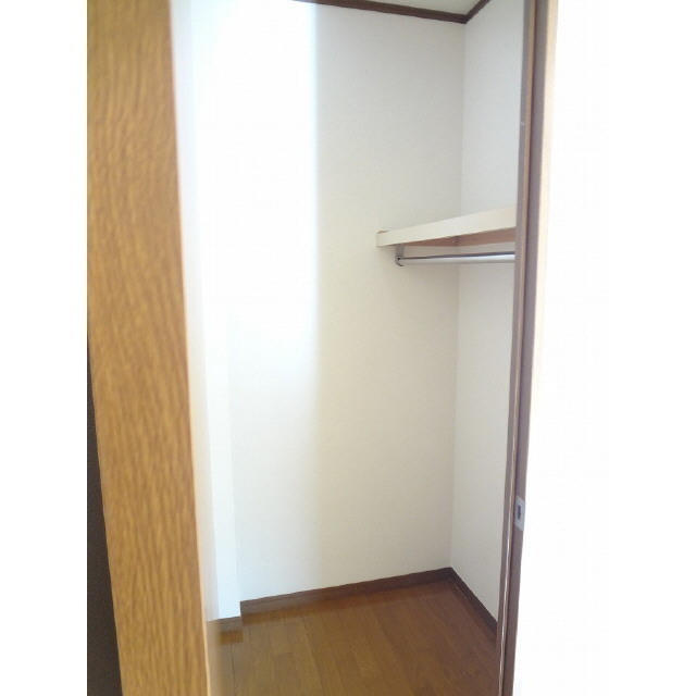 アムール 西大宮 内観