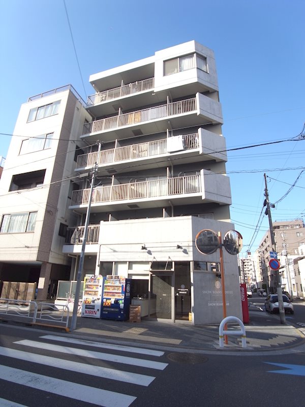 アンダーフォレストの外観画像