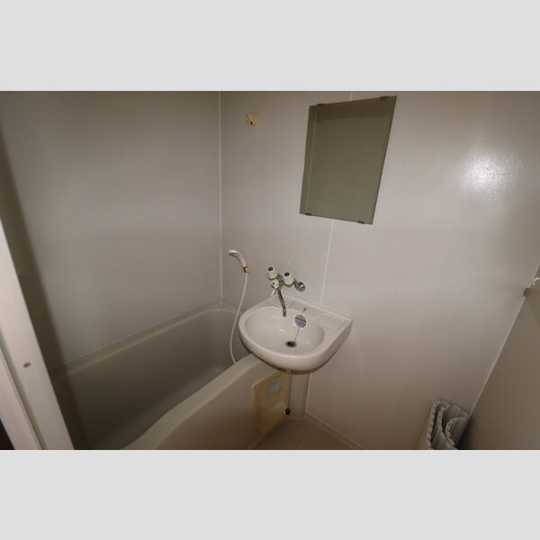 シティハイツヒロセB 浴室・洗面