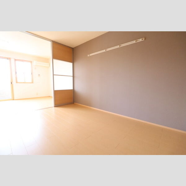 パシ・アージュパルコ203号室 洋室