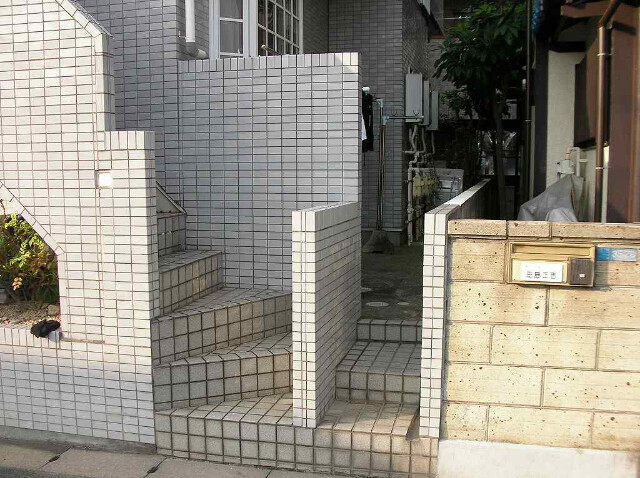 ローズアパートＲ６７番館(R-067) エントランス