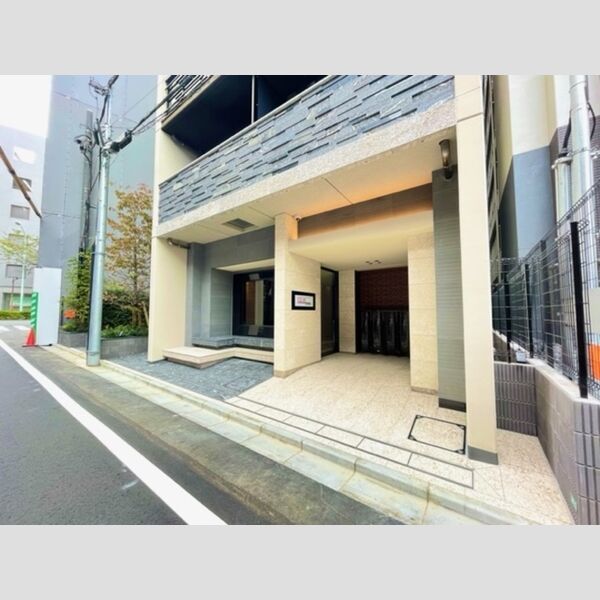 リーラ中野 エントランス