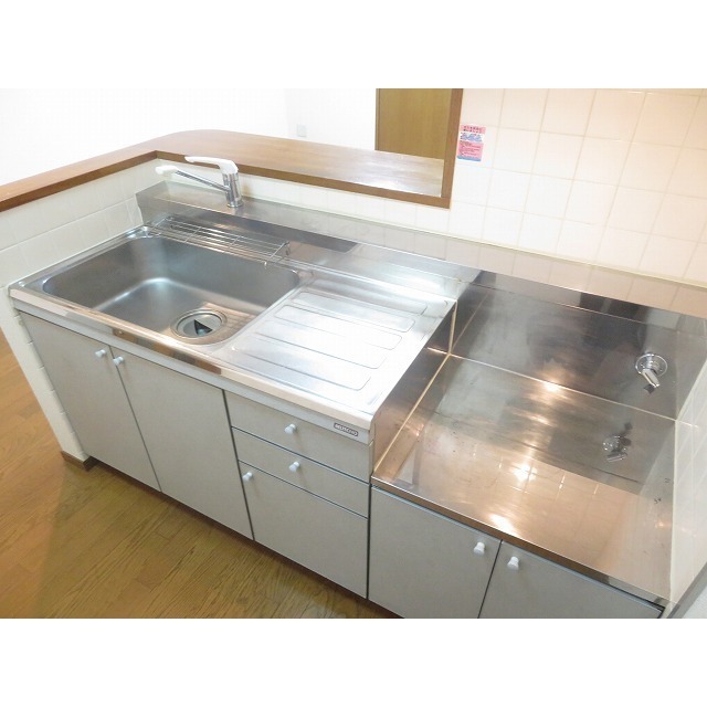 ＹＡＹＯＩ　ＣＯＵＲＴ0706号室 換気扇