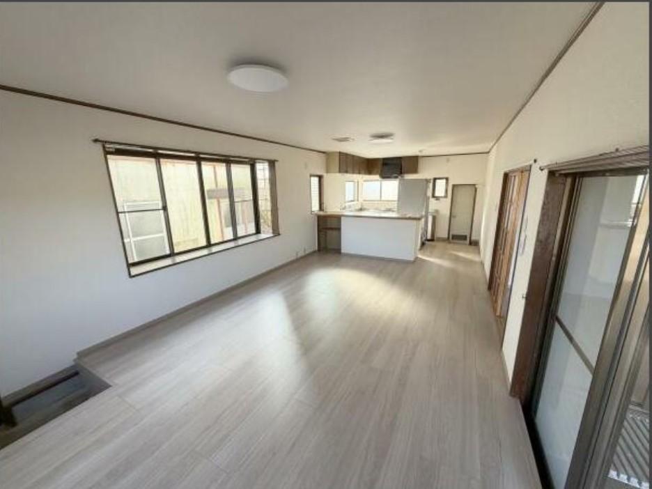 成田市所戸建て リビング