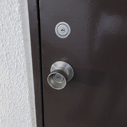 さがみ野パークハイツ（Ｂ棟） 施錠　自己内装後