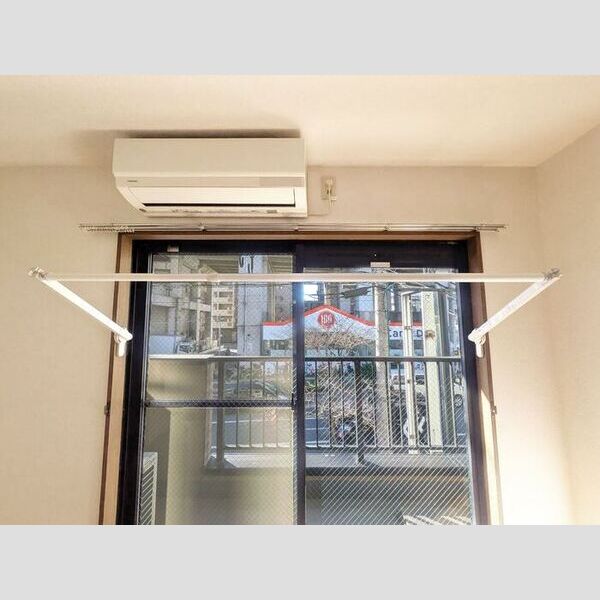 フルリール201号室 室内物干