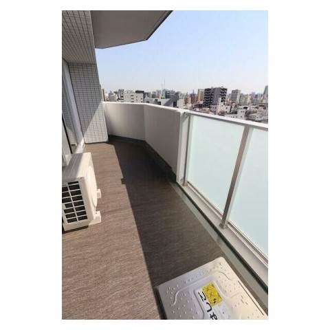 ジェノヴィア南千住Ⅵスカイガーデン6階 バルコニー