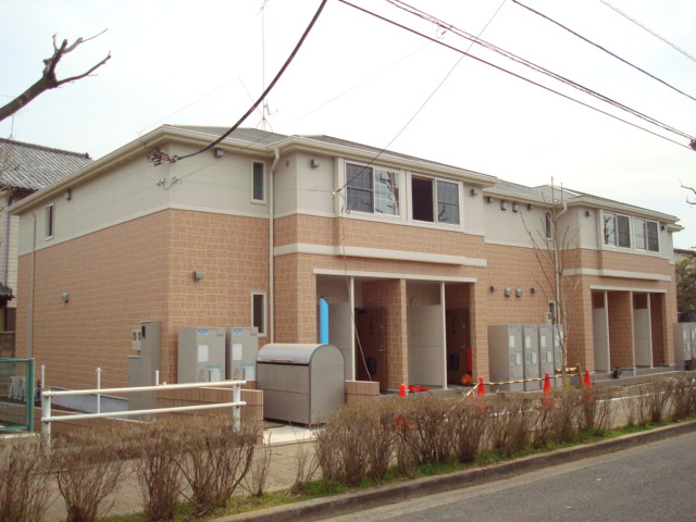 パークウェイ 外観写真（昼）