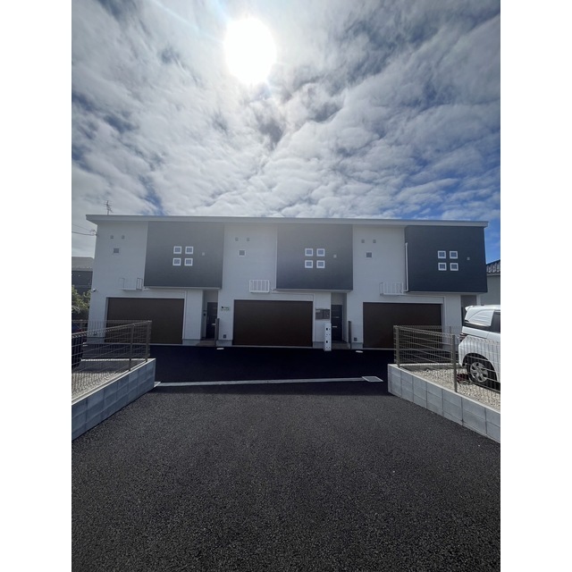 エスパース・スコーレ・赤山 外観