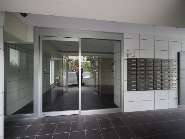 アイフォート千住曙町 エントランス