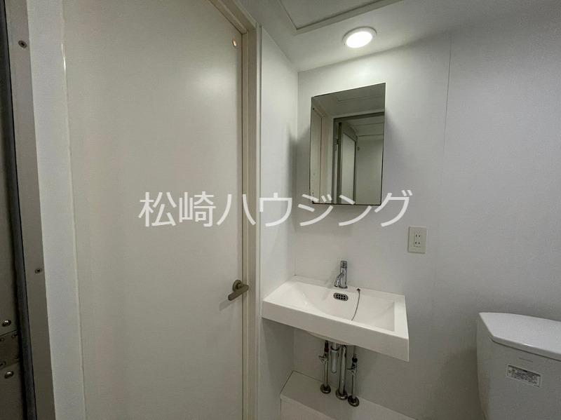 ブリッジM中野2階 洗面