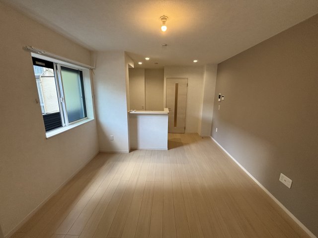 Ｉｏｌｉｔｅ0101号室 リビング