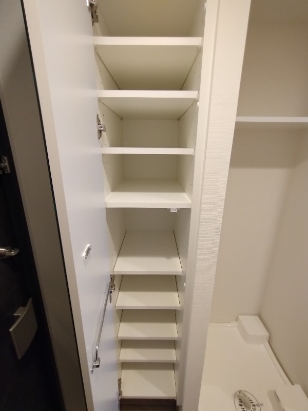 クレイシアIDZ中野鷺宮2階 収納